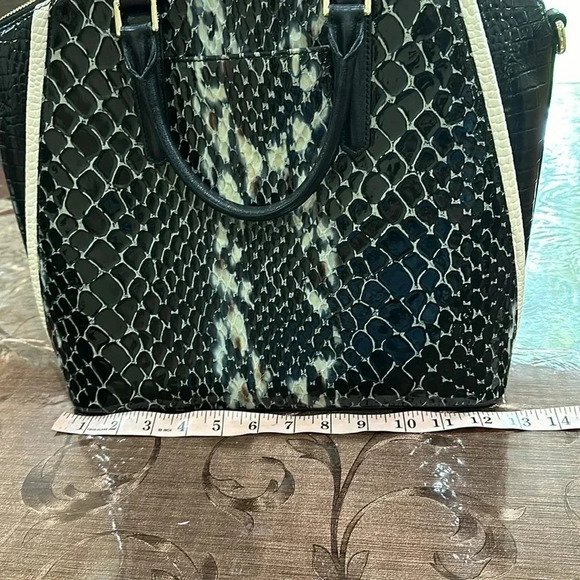 BrahminDuxbury Satchel Black Carlisle Leather Bag - Picture 5 of 6